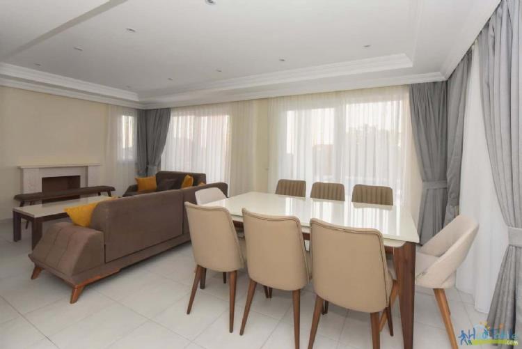 Fethiye Ölüdeniz'de doğa içinde müstakil villa