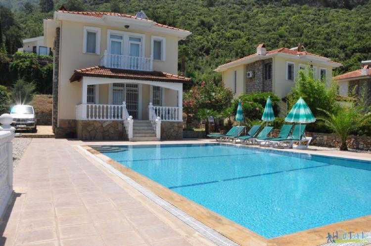 Villa Şahin-Fethiye Ölüdeniz'de doğa içinde müstakil villa