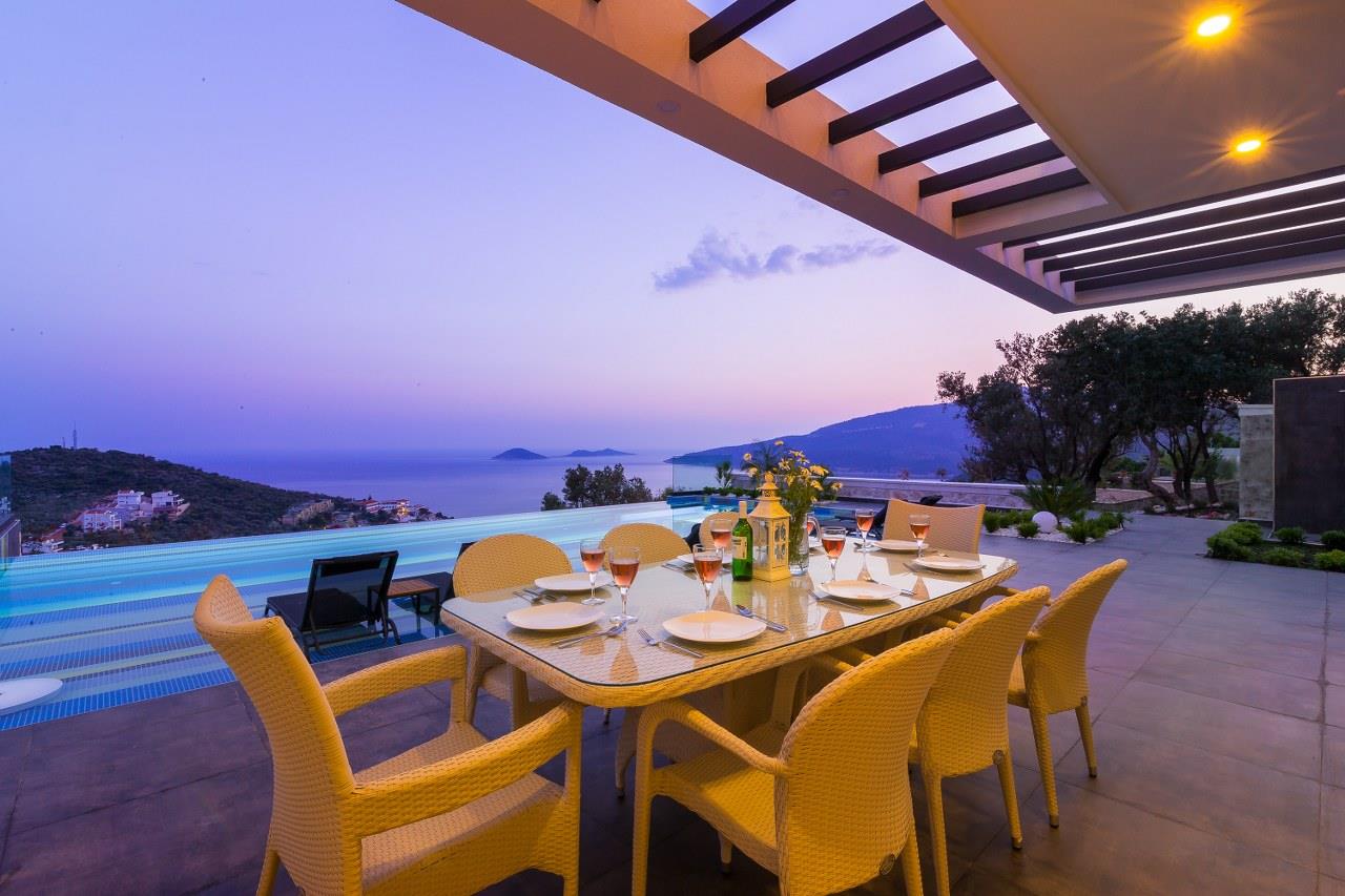 VİLLA VOG-Kalkan'da jakuzili lüks villa,