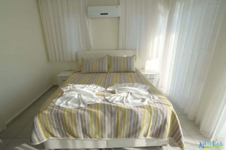 Fethiye Ölüdeniz'de doğa içinde müstakil villa