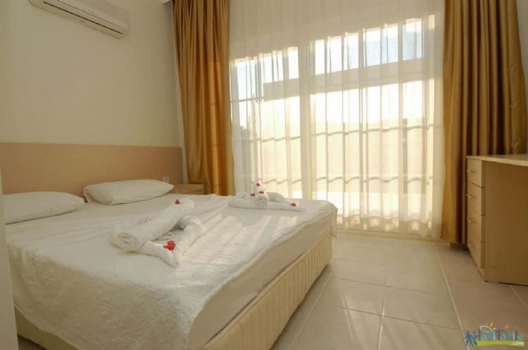 VİLLA BATI-Fethiye Ölüdenizde doğa içinde ortak havuzlu aile villası