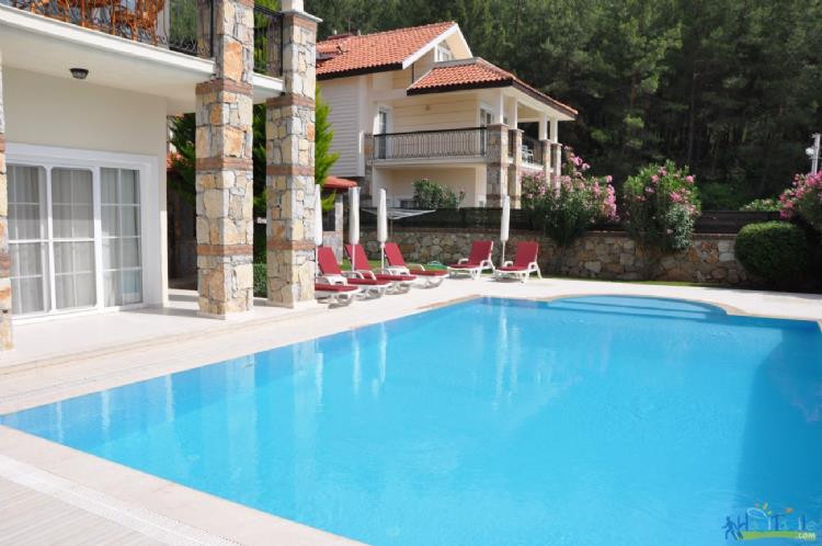 VİLLA ASHELLA-Fethiye Ölüdeniz'de müstakil havuzlu villa