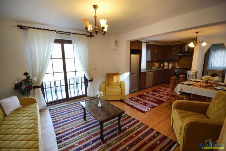 VİLLA TEO-Fethiye Kayaköy'de doğa içinde korunaklı havuzlu aile villası