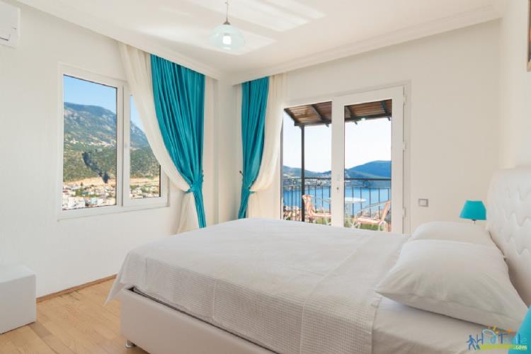 VİLLA HORİZON-Kalkan'da jakuzili lüks villa