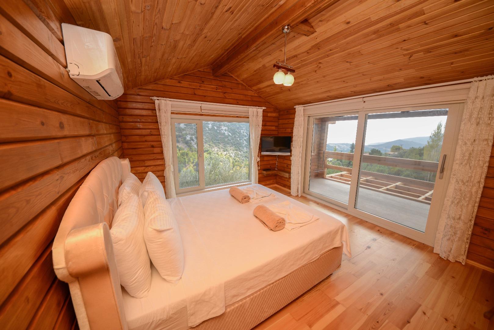 VİLLA CASA-Kalkan İslamlar bölgesinde korunaklı aile villası