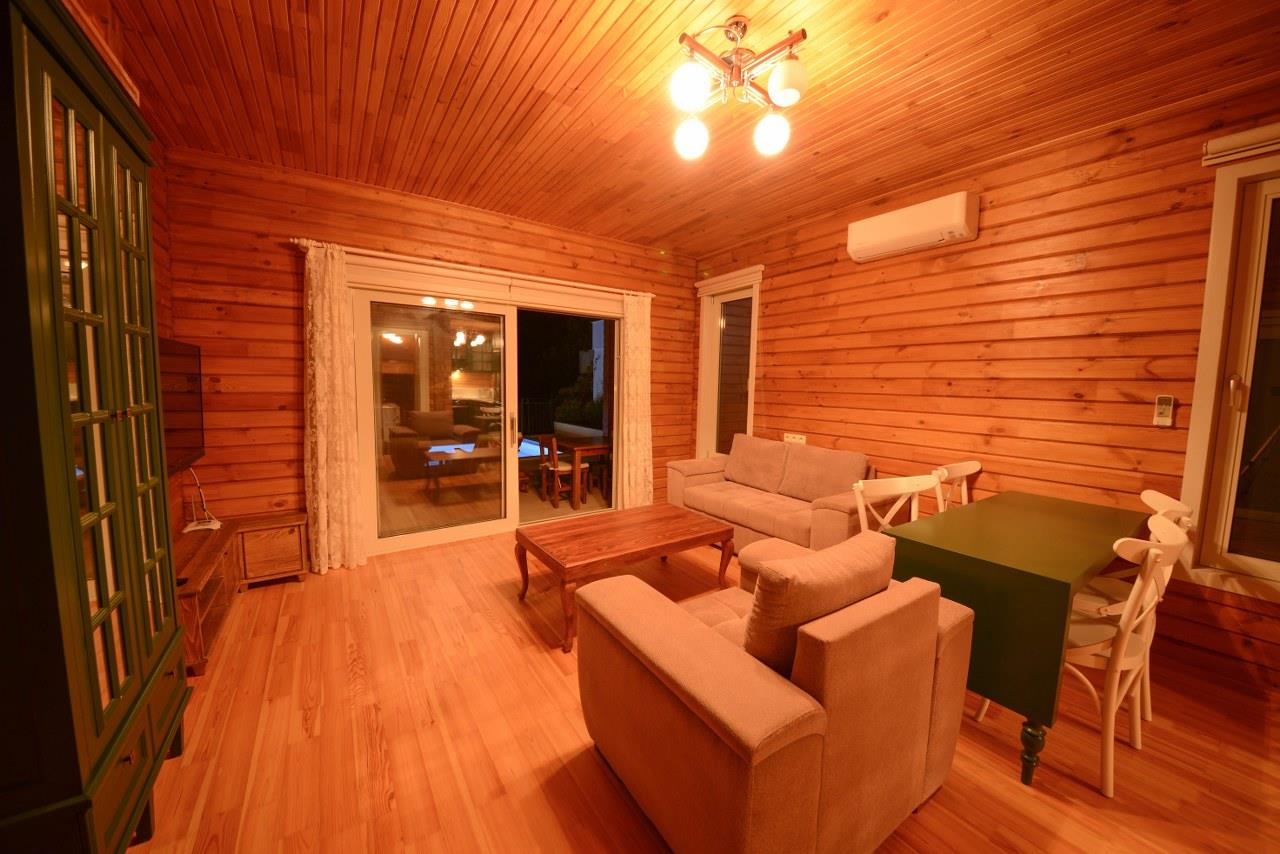 VİLLA ELA-Kalkan İslamlar bölgesinde korunaklı balayı villası