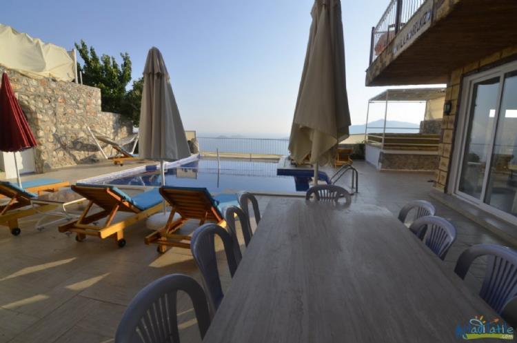 Villa Lounge-Kalkan korunaklı lüks villa